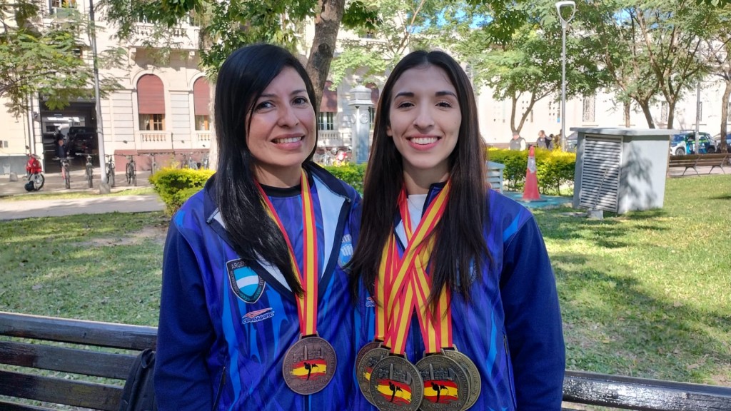 Correntinas logran podios históricos en taekwondo